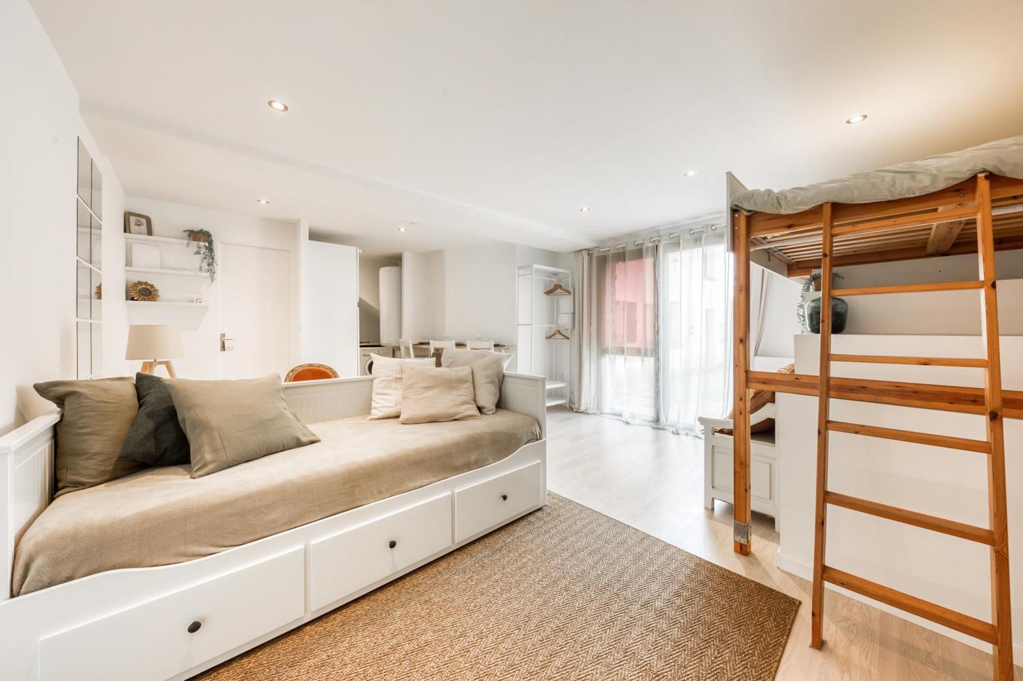 4 Pers Wifi Boite A Cle Netflix Apartment D'Huison-Longueville