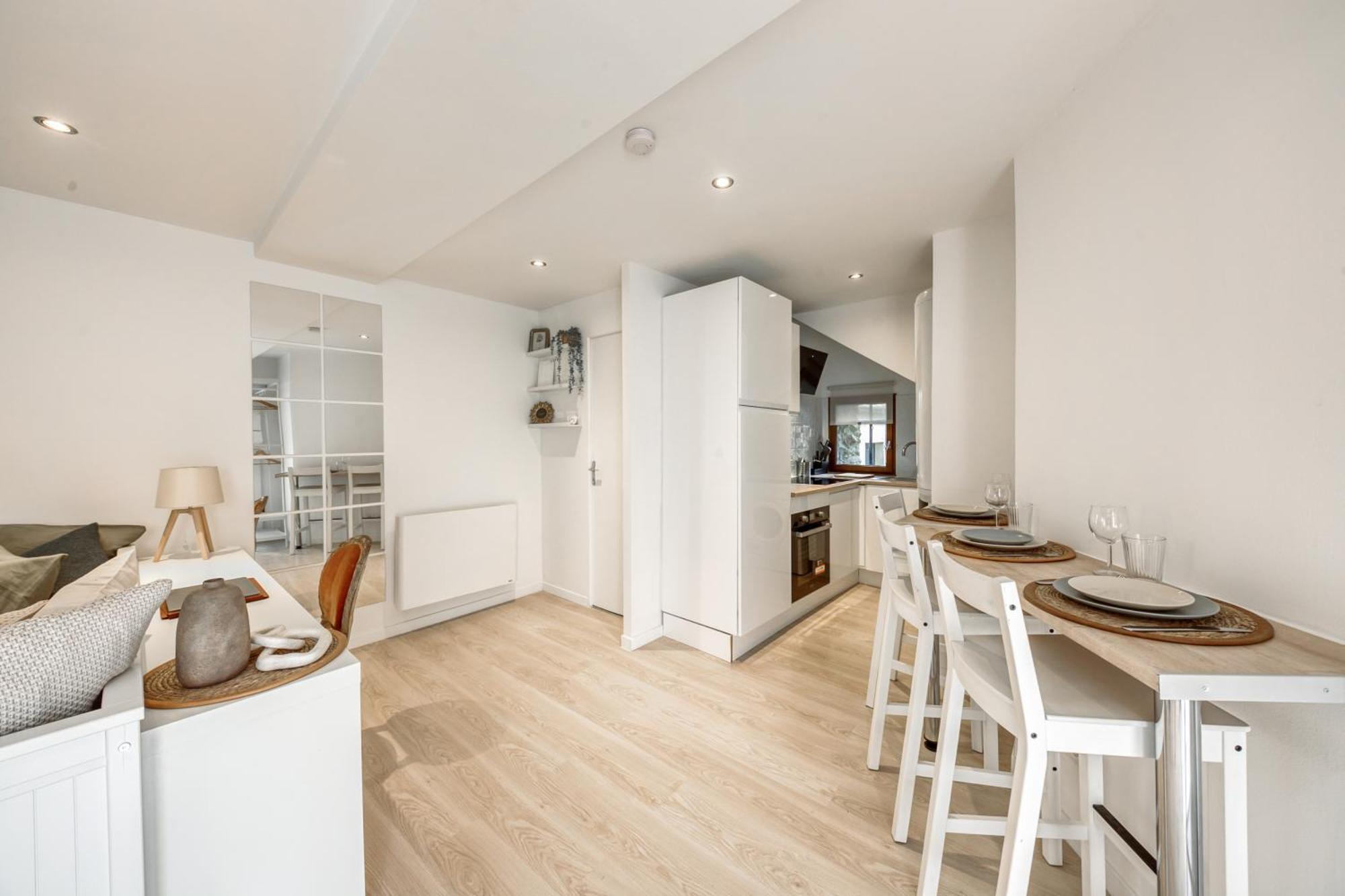 4 Pers Wifi Boite A Cle Netflix Apartment D'Huison-Longueville
